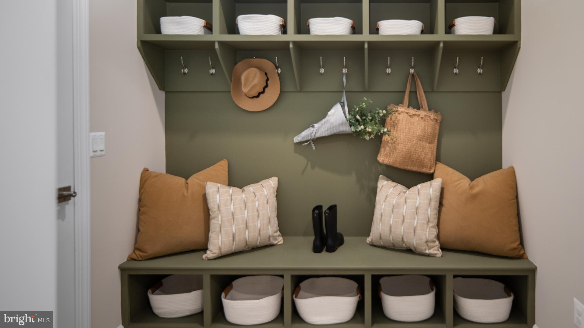 Real estate listing preview #35