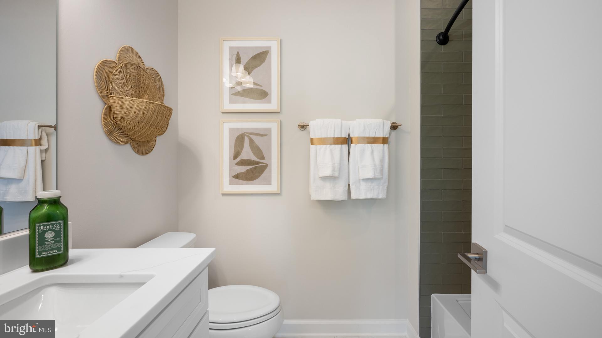 Real estate listing preview #49