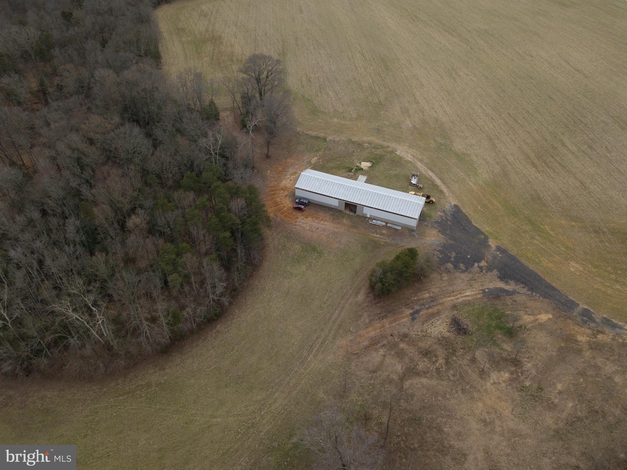 Real estate listing preview #8