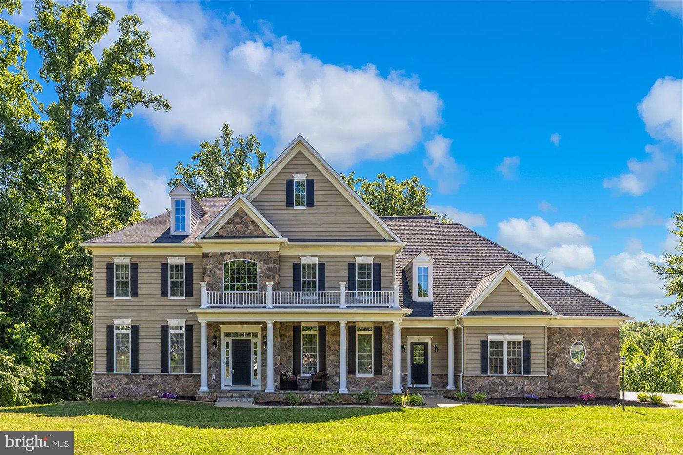 Real estate listing preview #3