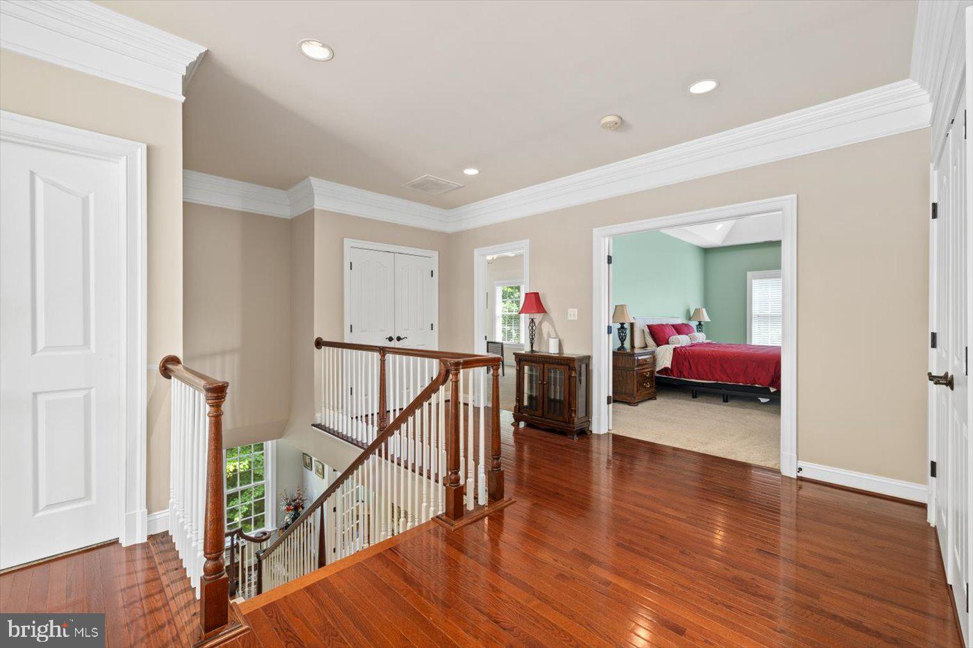 Real estate listing preview #57