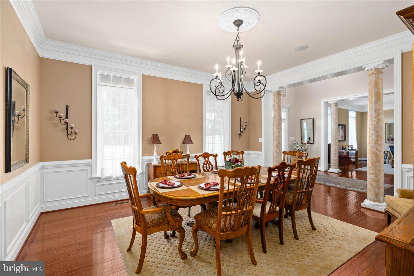 Real estate listing preview #16