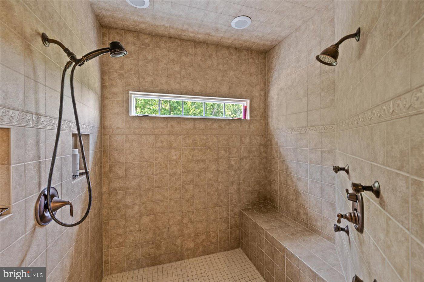 Real estate listing preview #65