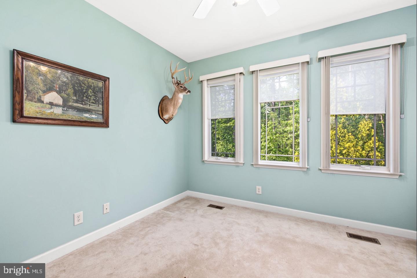 Real estate listing preview #11