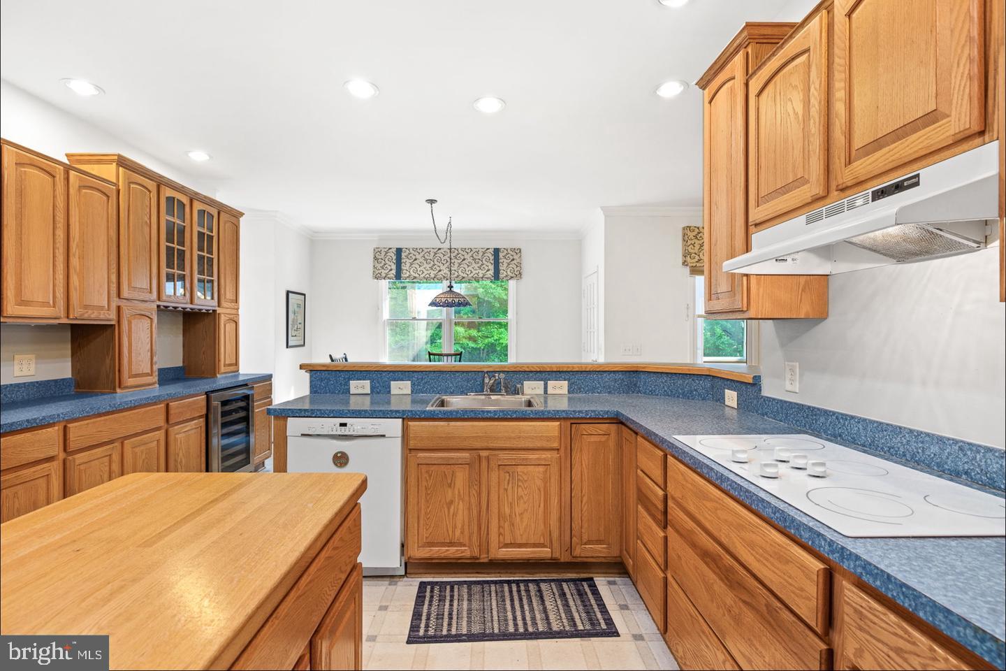 Real estate listing preview #18