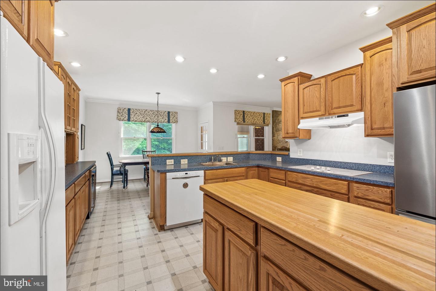 Real estate listing preview #23