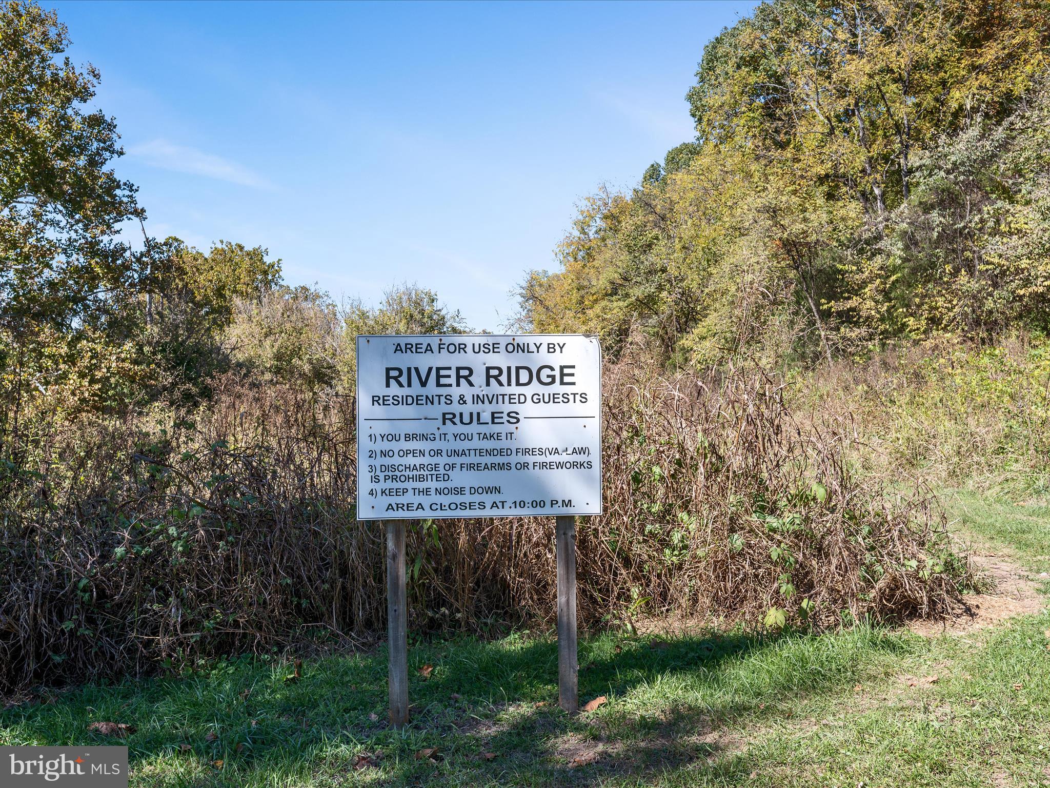 Real estate listing preview #12