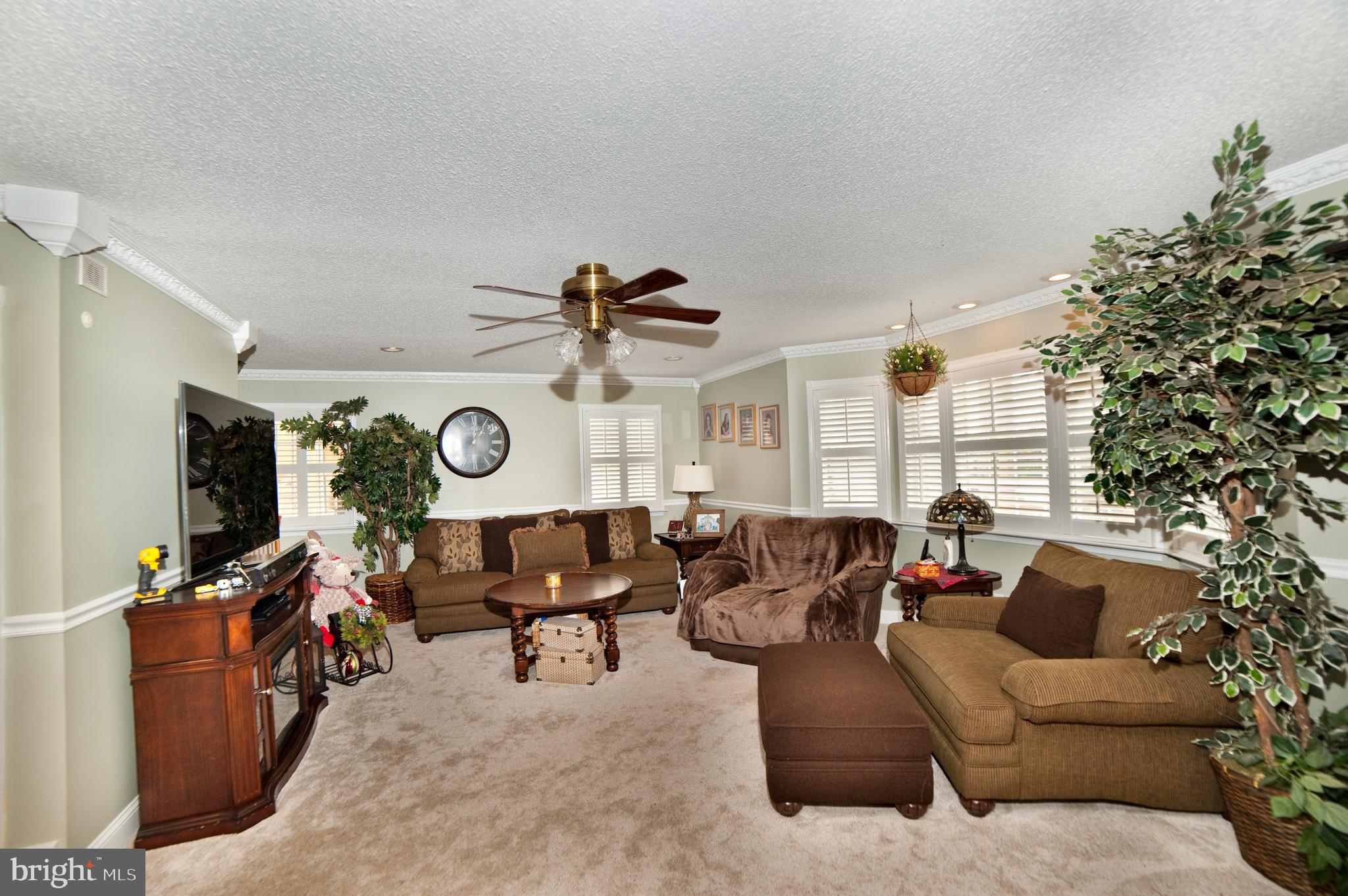 Real estate listing preview #48