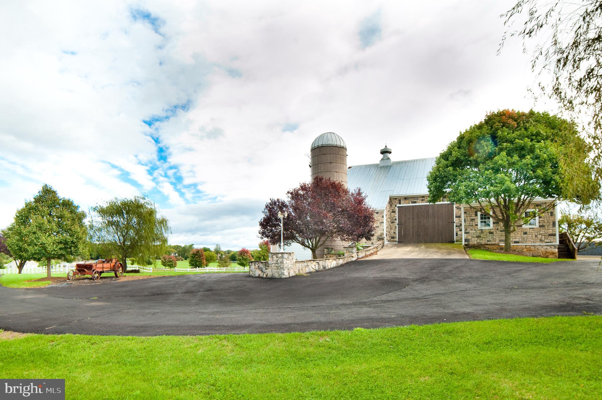 Real estate listing preview #56