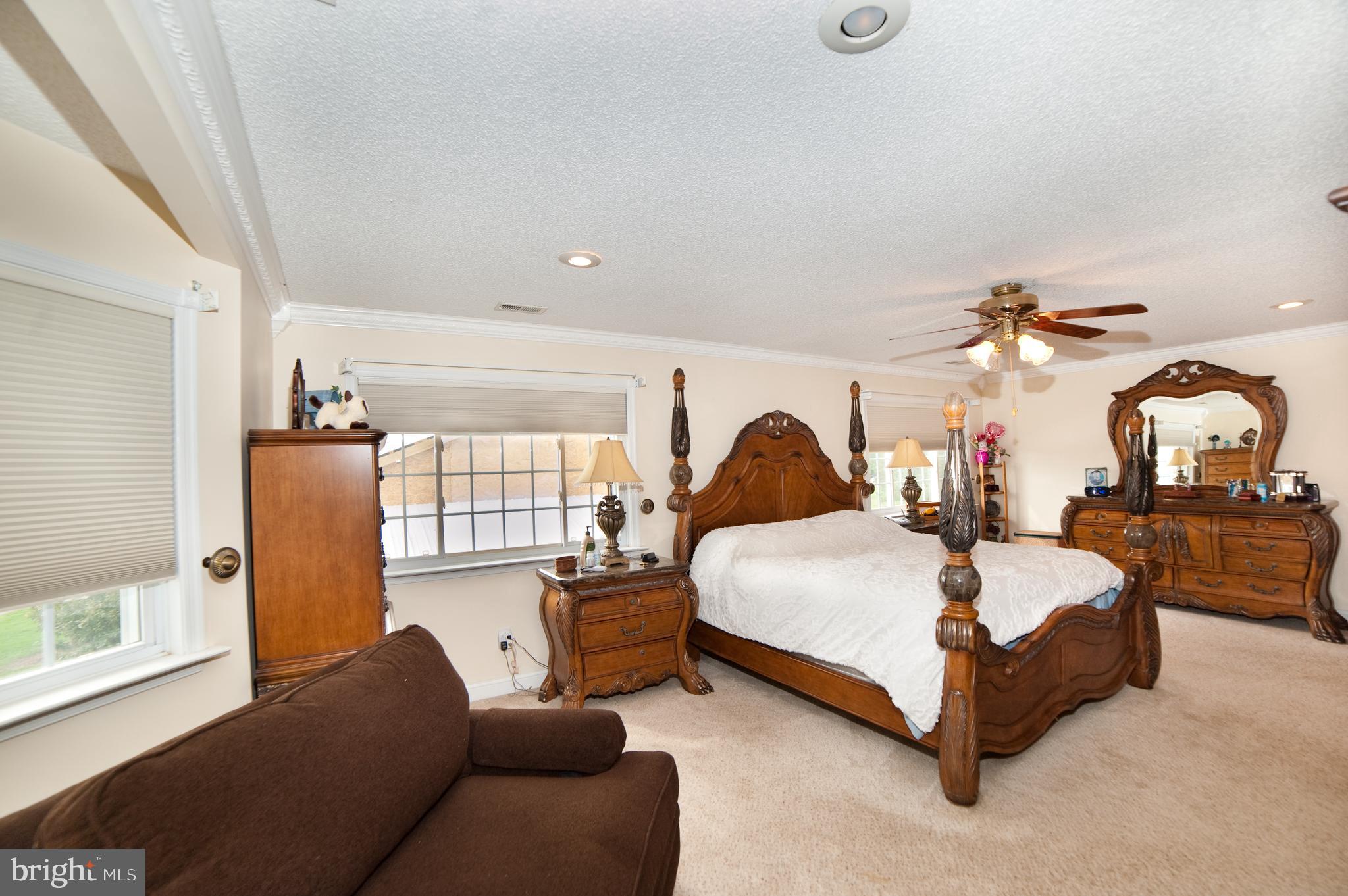 Real estate listing preview #29