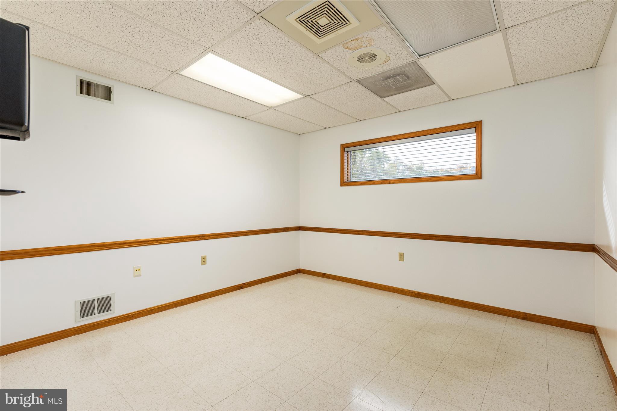 Real estate listing preview #27