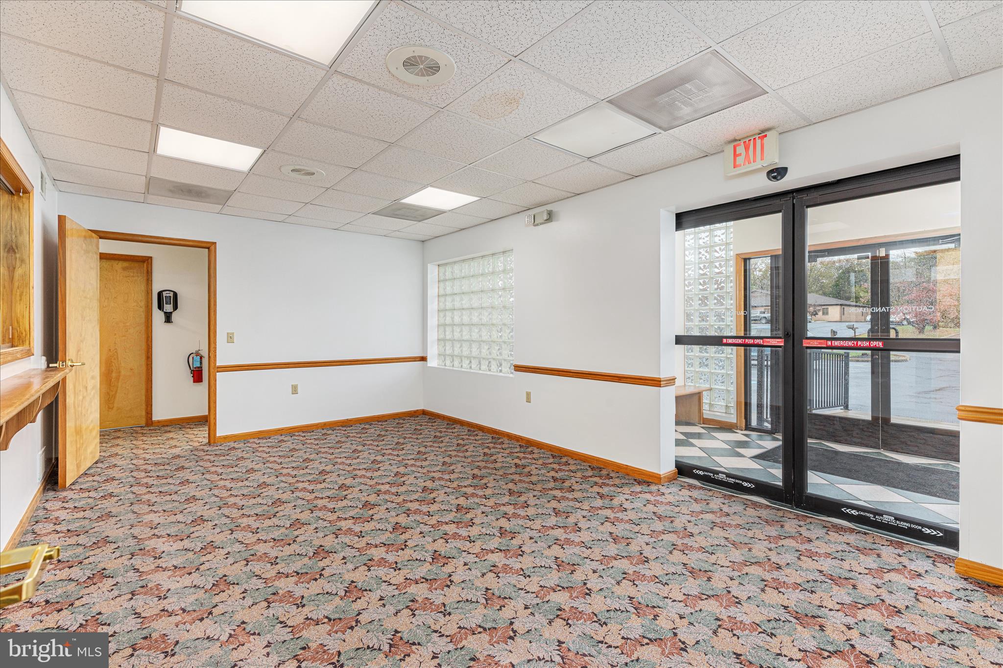 Real estate listing preview #5