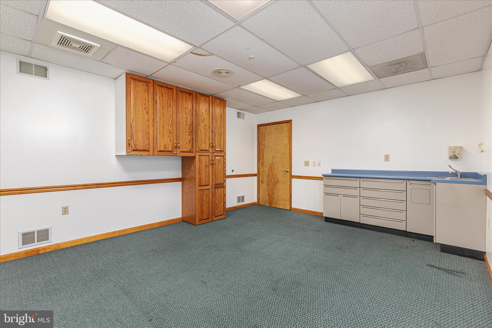 Real estate listing preview #15