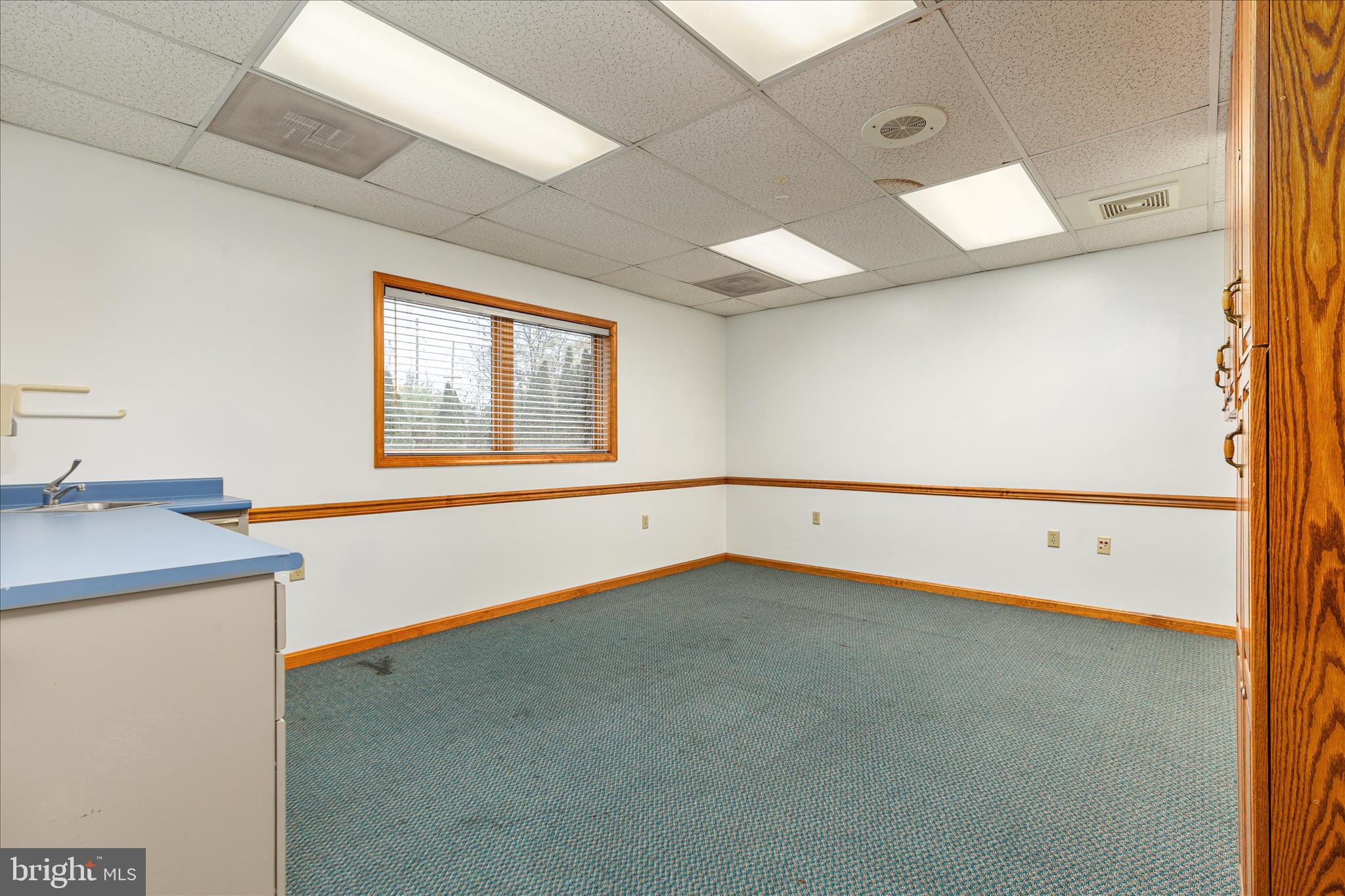 Real estate listing preview #14