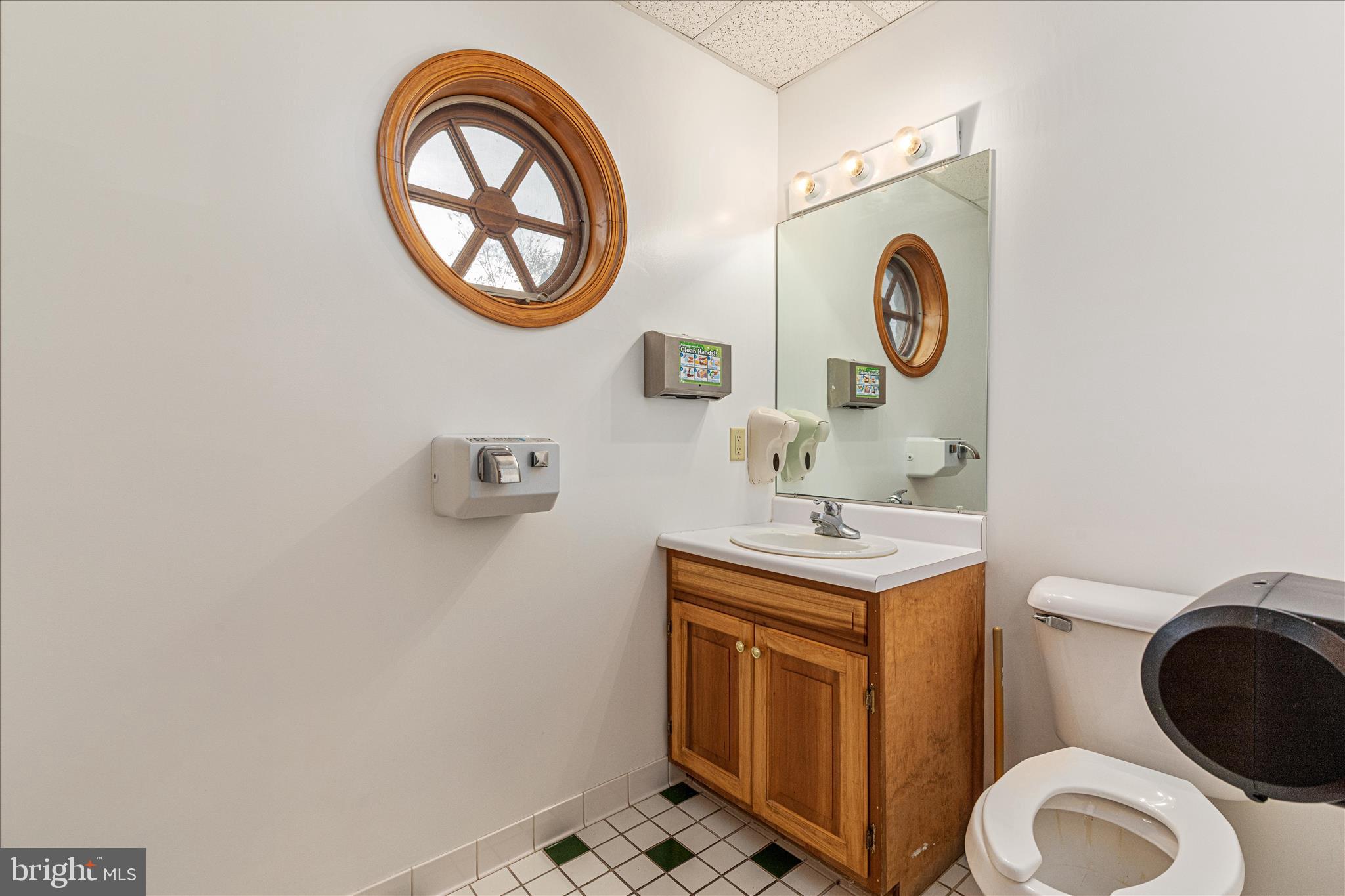 Real estate listing preview #22