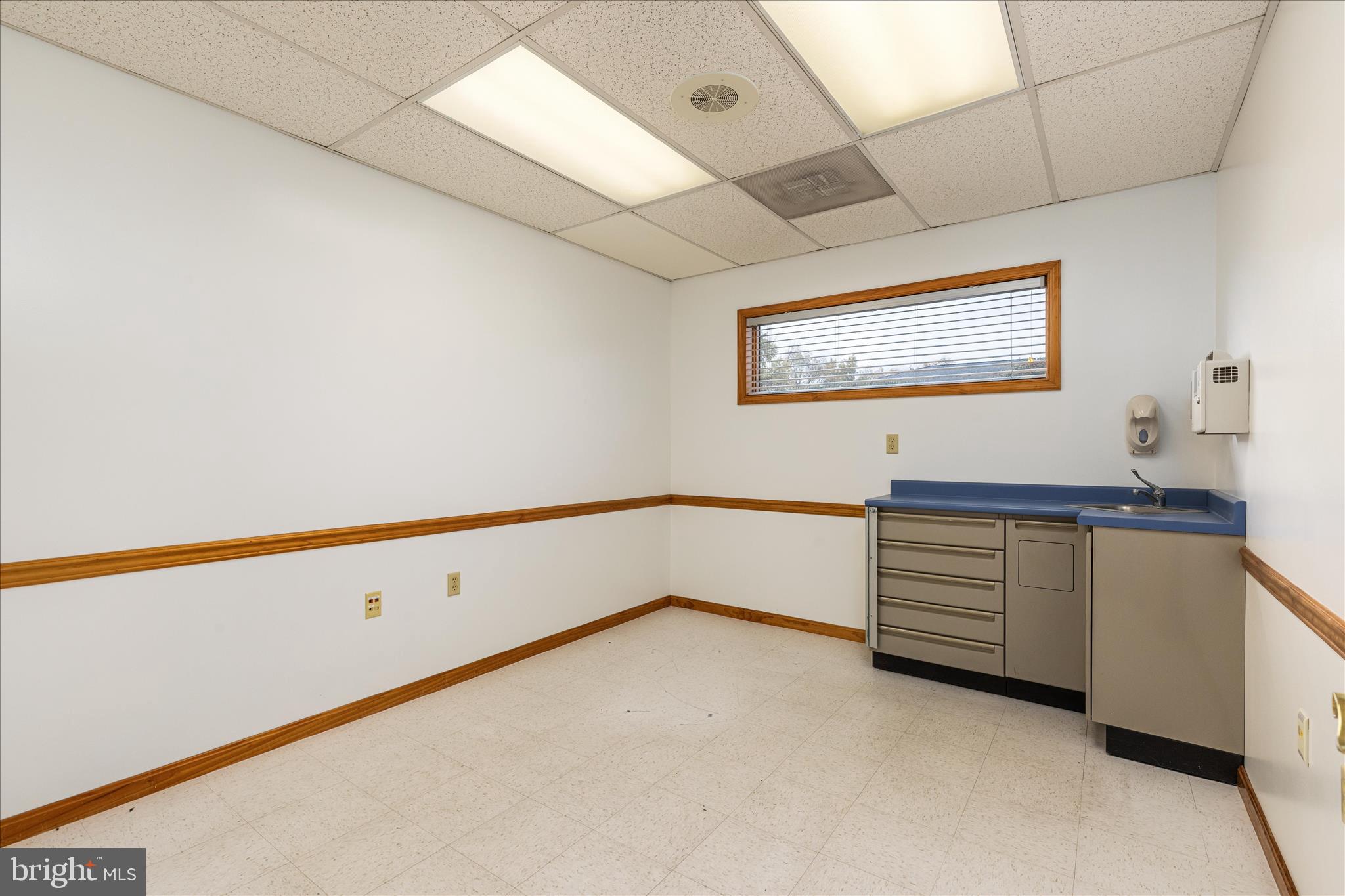 Real estate listing preview #28